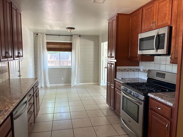 4106 Wheat, Sacramento, CA 95821