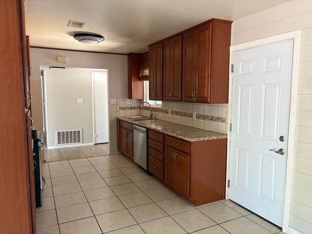 4106 Wheat, Sacramento, CA 95821