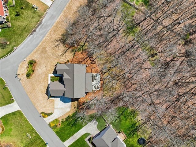 7378 Chimney Rock Trail, Signal Mountain, TN 37377
