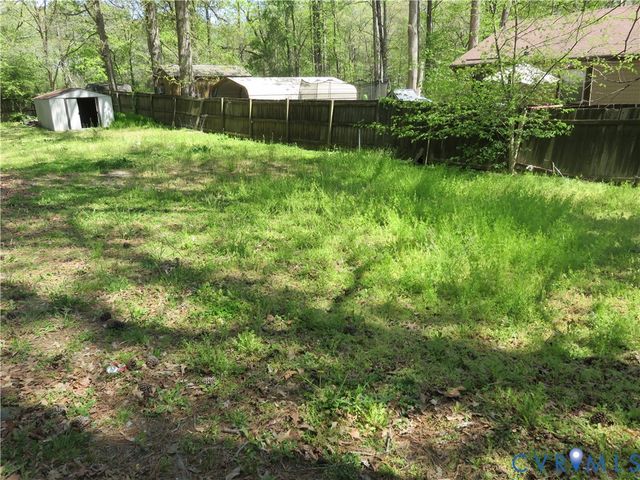6719 Lakemont Rd, Quinton, VA 23141