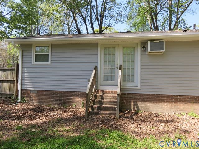6719 Lakemont Rd, Quinton, VA 23141