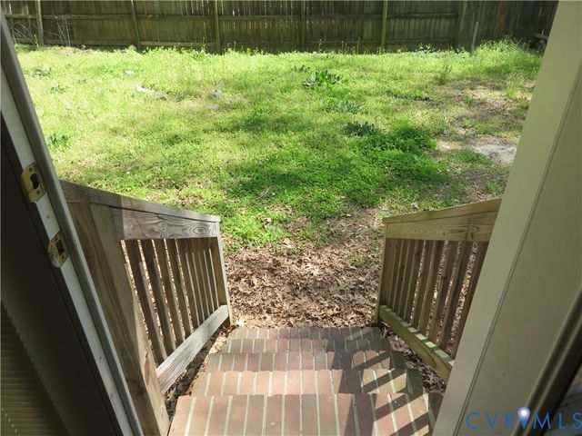 6719 Lakemont Rd, Quinton, VA 23141