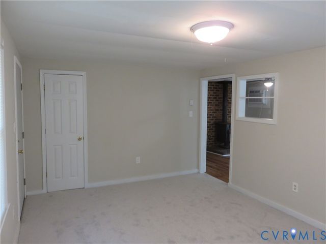 6719 Lakemont Rd, Quinton, VA 23141
