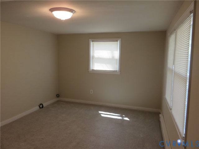 6719 Lakemont Rd, Quinton, VA 23141