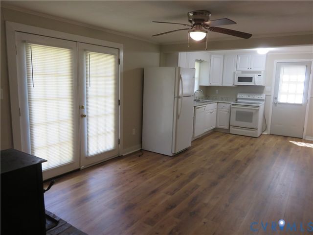 6719 Lakemont Rd, Quinton, VA 23141
