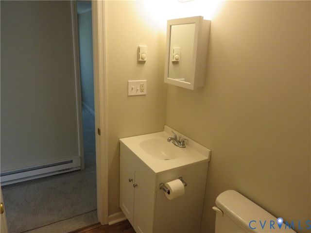 6719 Lakemont Rd, Quinton, VA 23141