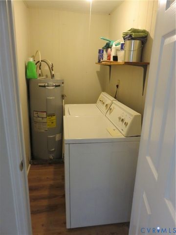 6719 Lakemont Rd, Quinton, VA 23141