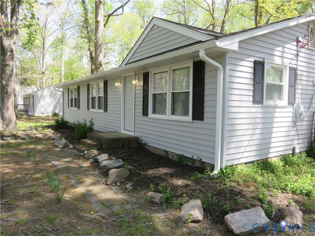 6719 Lakemont Rd, Quinton, VA 23141
