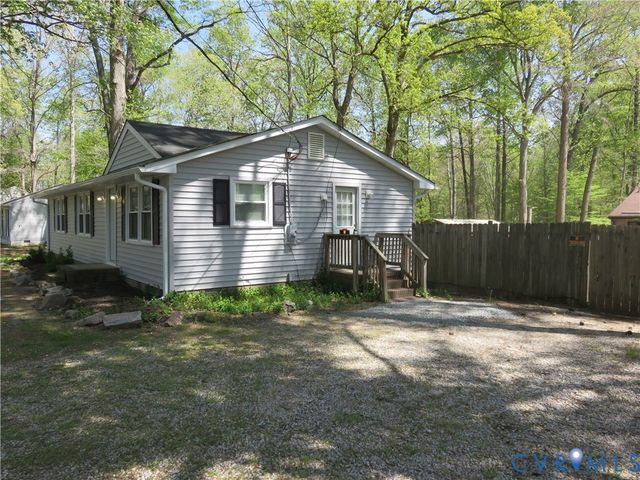 6719 Lakemont Rd, Quinton, VA 23141