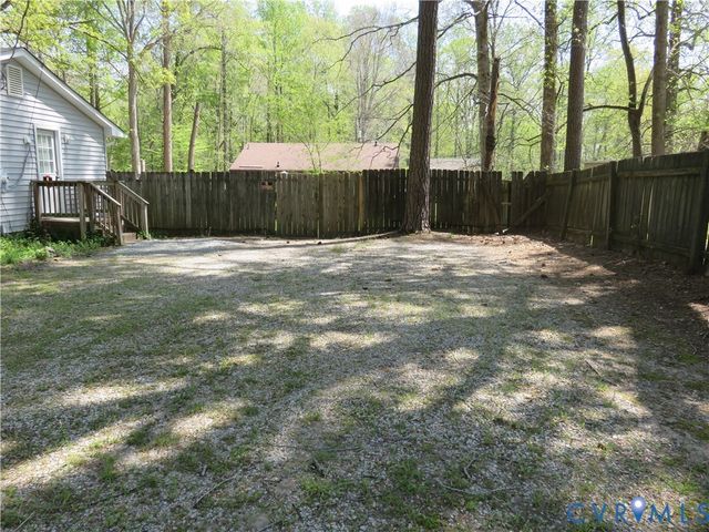 6719 Lakemont Rd, Quinton, VA 23141