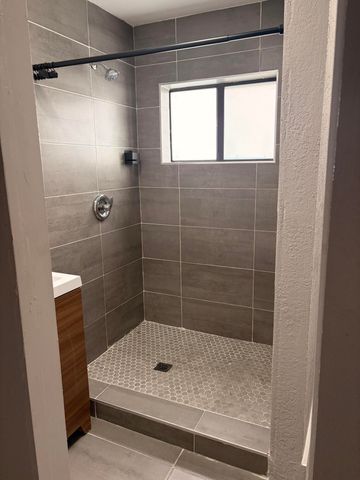 15700 NW 39th Place, Miami Gardens, FL 33054