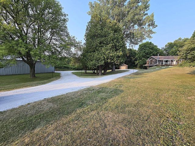1978 State Highway 164, Richfield, WI 53076