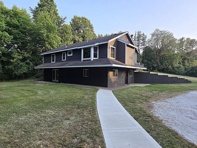 1978 State Highway 164, Richfield, WI 53076