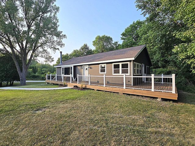 1978 State Highway 164, Richfield, WI 53076