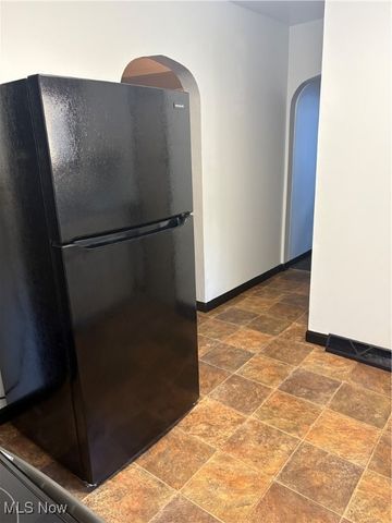 151 Myers Avenue, Akron, OH 44305