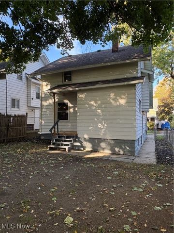 151 Myers Avenue, Akron, OH 44305