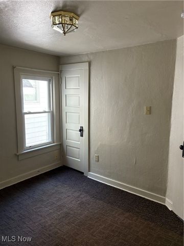 151 Myers Avenue, Akron, OH 44305