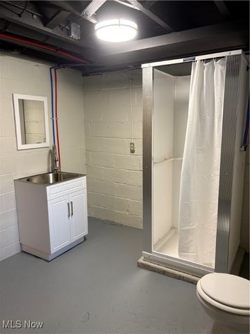 151 Myers Avenue, Akron, OH 44305