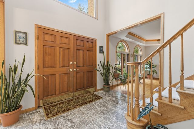 4420 Stonehaven Drive, Long Grove, IL 60047