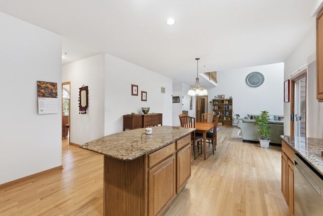 4420 Stonehaven Drive, Long Grove, IL 60047