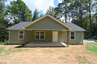 2327 Old Hwy 13, Linden, TN 37096