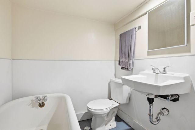 4562 N Mulligan, Chicago, IL 60630