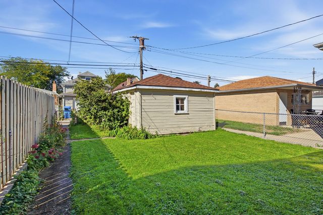 4562 N Mulligan, Chicago, IL 60630