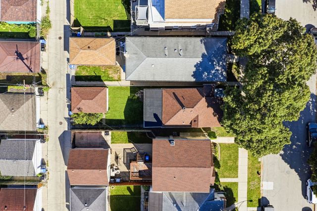 4562 N Mulligan, Chicago, IL 60630
