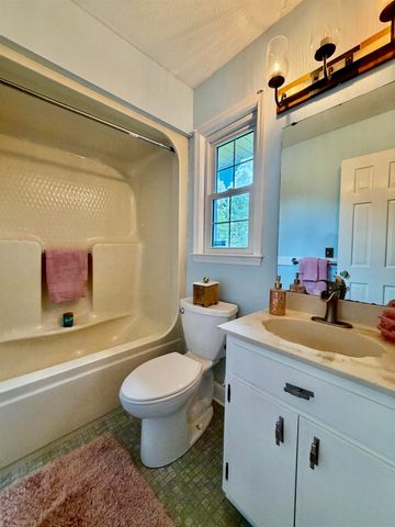 3240 Mount Olive Rd., Loris, SC 29569