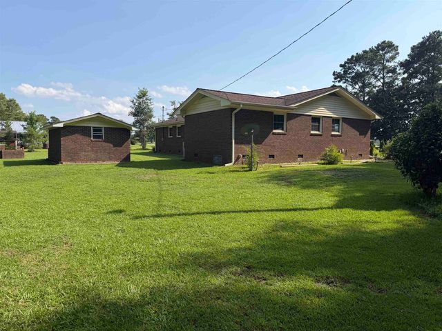 3240 Mount Olive Rd., Loris, SC 29569