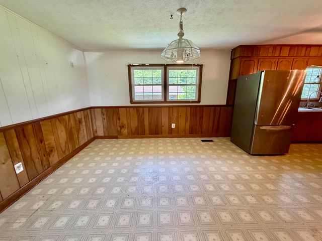 3240 Mount Olive Rd., Loris, SC 29569