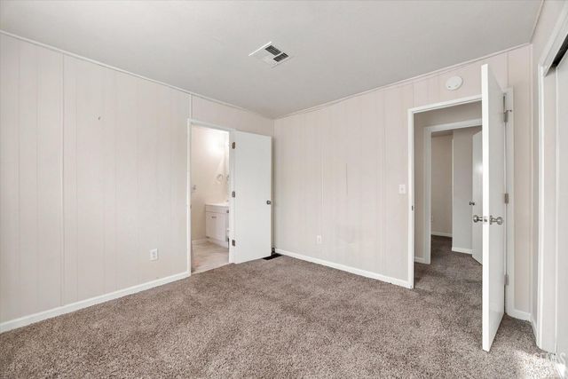 63 Cinnamon Lane, Bakersfield, CA 93308
