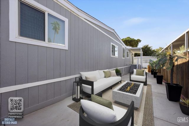 63 Cinnamon Lane, Bakersfield, CA 93308