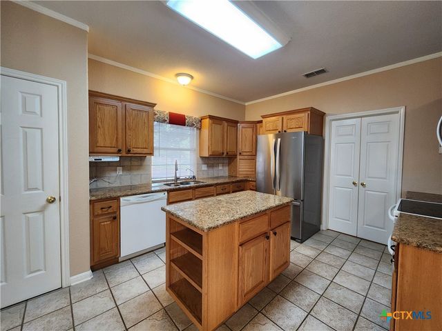 1771 Oak Glen, New Braunfels, TX 78132
