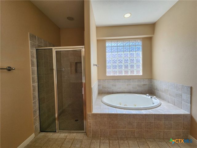 1771 Oak Glen, New Braunfels, TX 78132