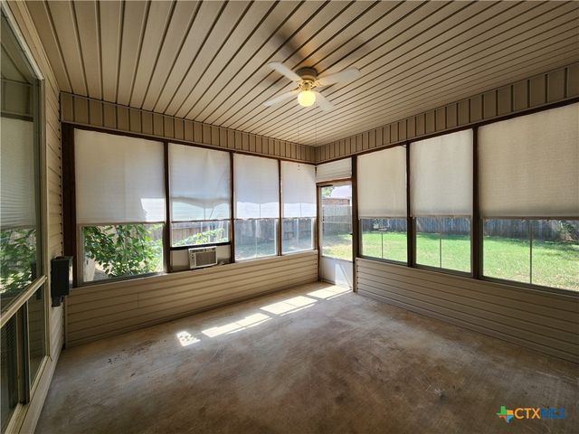 1771 Oak Glen, New Braunfels, TX 78132