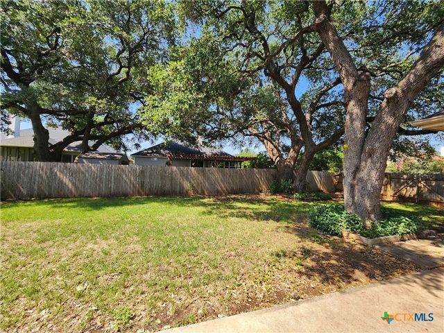 1771 Oak Glen, New Braunfels, TX 78132