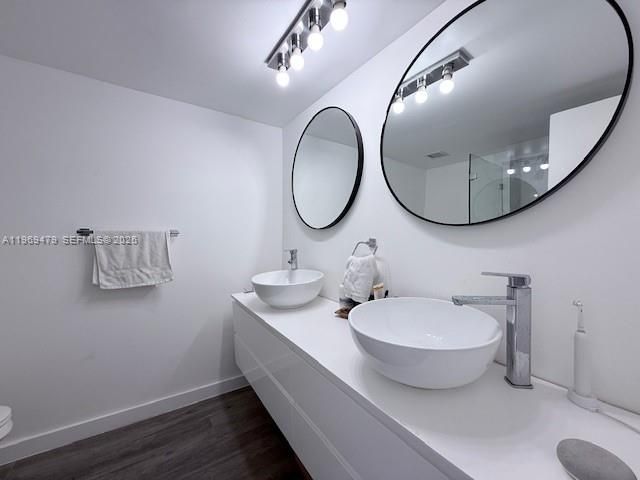 13499 Biscayne Blvd 902, North Miami, FL 33181