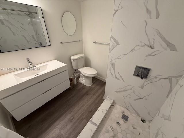 13499 Biscayne Blvd 902, North Miami, FL 33181