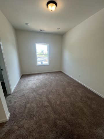 1213 Bronte Dr, Smyrna, TN 37167