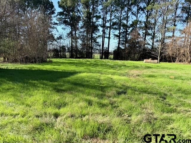 5744 E State Highway 21, Crockett, TX 75835