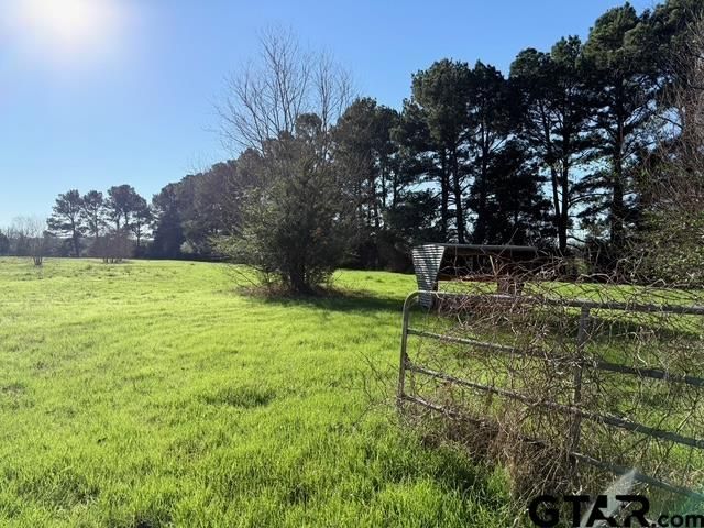 5744 E State Highway 21, Crockett, TX 75835