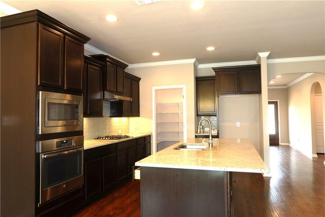 2608 Kinnersley Court, College Station, TX 77845