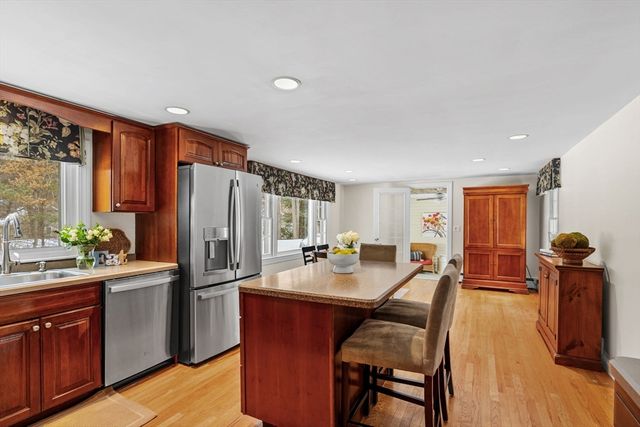 20 Joseph Reed Lane, Acton, MA 01720