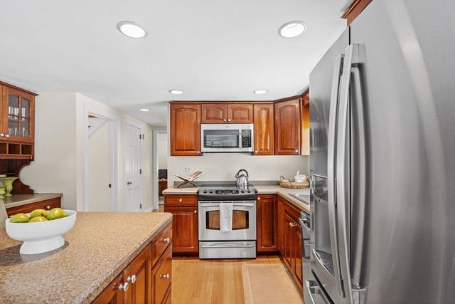 20 Joseph Reed Lane, Acton, MA 01720