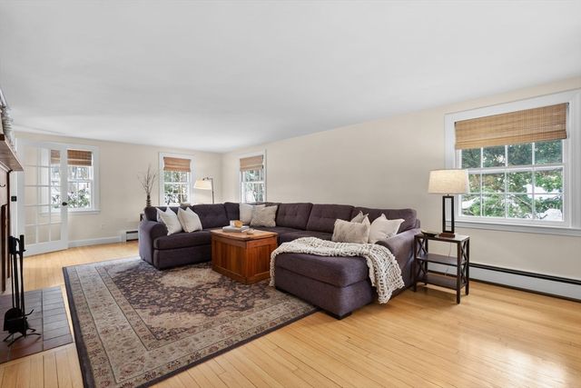 20 Joseph Reed Lane, Acton, MA 01720