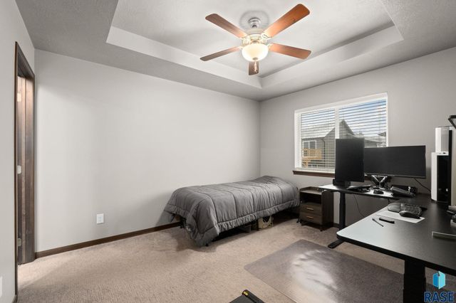 6749 W Viola Ct Court, Sioux Falls, SD 57107