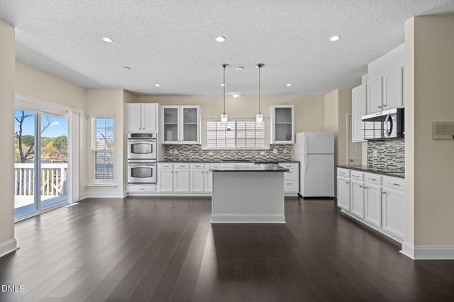 513 Thistlegate Trail, Raleigh, NC 27610