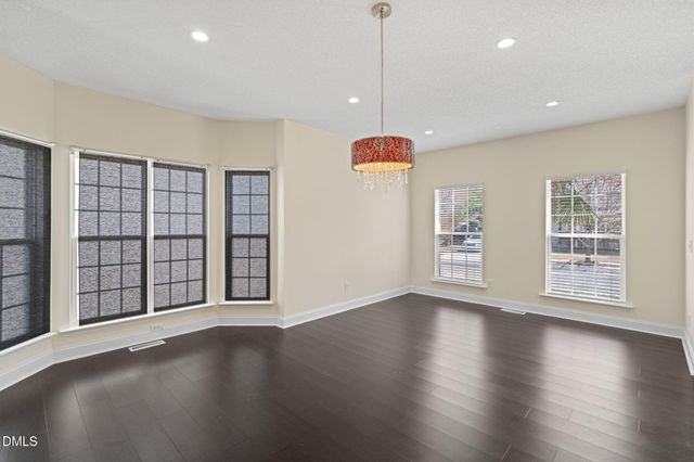 513 Thistlegate Trail, Raleigh, NC 27610