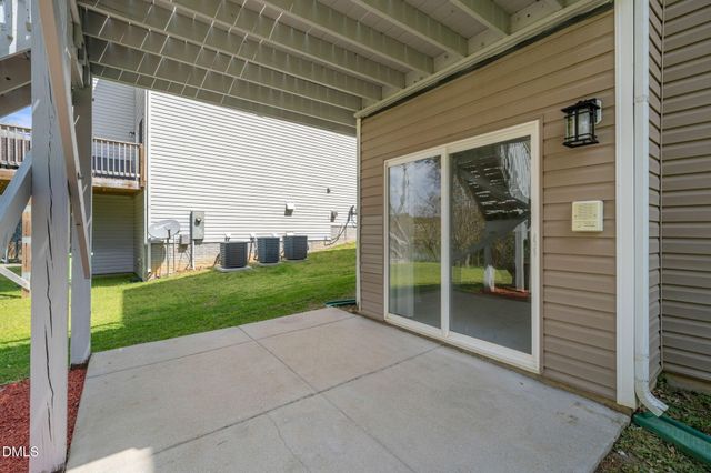 513 Thistlegate Trail, Raleigh, NC 27610